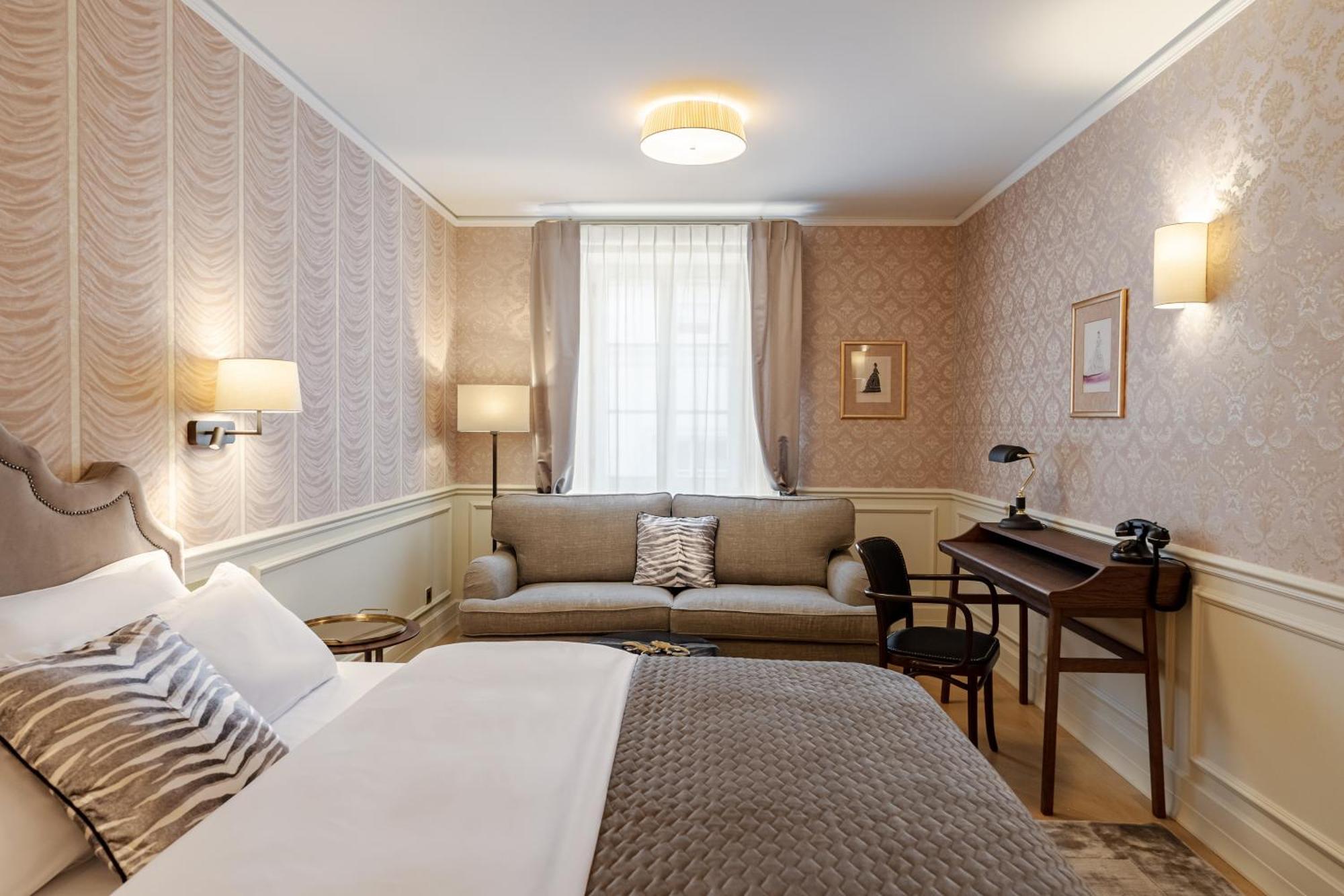 Hotel Unicus Palace Old Town - Destigo Hotels Краков Экстерьер фото